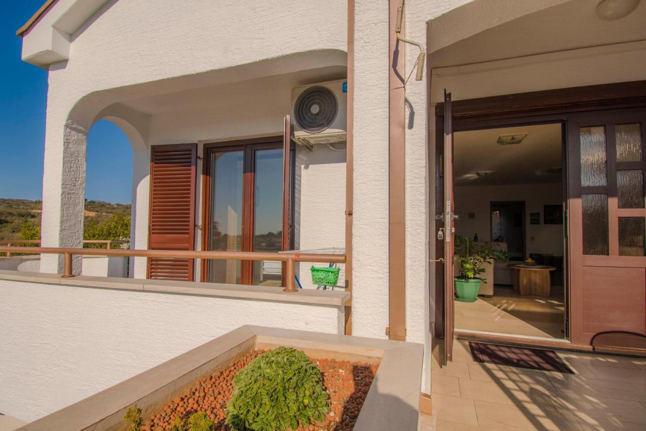Apartments Grand & Plav In Krk Krk Town Kültér fotó